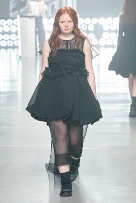 Прозирна сукња Цецилие Бахнсен за јесен 2023. 2