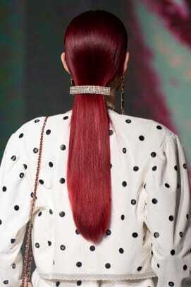 Chanel-pavasaris-2023-plaukai-2