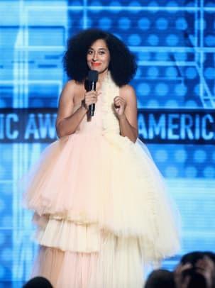6-2018-amas-american-music-awards-tracee-ellis-ross-outfits-black-designer-off-white