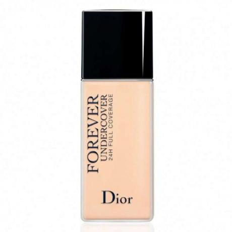 „Dior Diorskin Forever Undercover Foundation“, 52 USD, galite rasti čia.