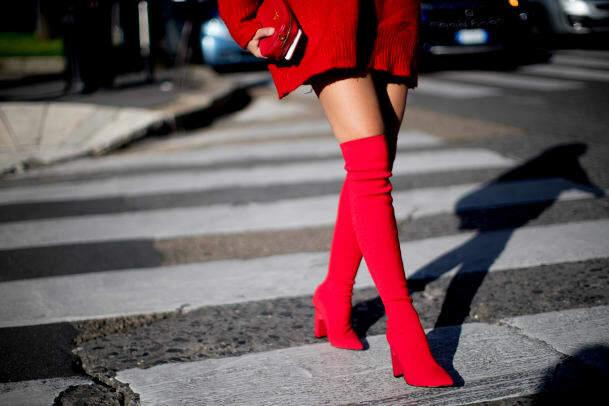 赤い靴下-ブーツ
