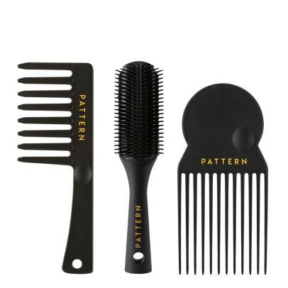 PATTERN_Hair Tools Kit_no pakuotė_balta