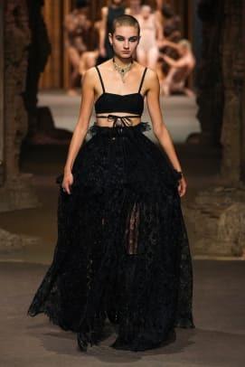 Dior-Spring-2023-ასაფრენი ბილიკი-milan-fashion-week-1