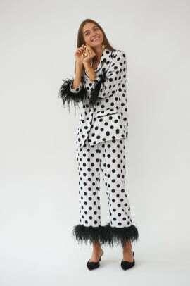 xParty-Pajama-Set-with-Feathers-in-Polka-Dot-1152x1732.jpg.pagespeed.ic.p4jOI5-KiS