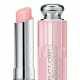 مرطب الشفاه Dior Addict Lip Glow Color Reviving Lip Balm بلون # 101 Matte Pink ، $ 34 ، متاح هنا.