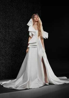 vera-wang-pronovias-bridal-fall-2021-wedding-dress-ESTEE-B2