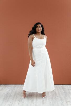 Sheila-Frank-pengantin-gaun pernikahan-tanpa lengan