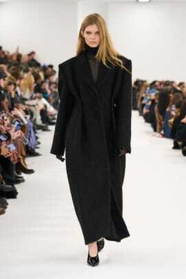 Givenchy 2023 m. rudens PFW mėgstamiausios kolekcijos 1