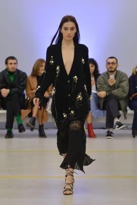 lalo-spring-2019-mercedes-benz-fashion-week-tbilisi-1